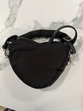 Black Heart-Shaped Crossbody Bag